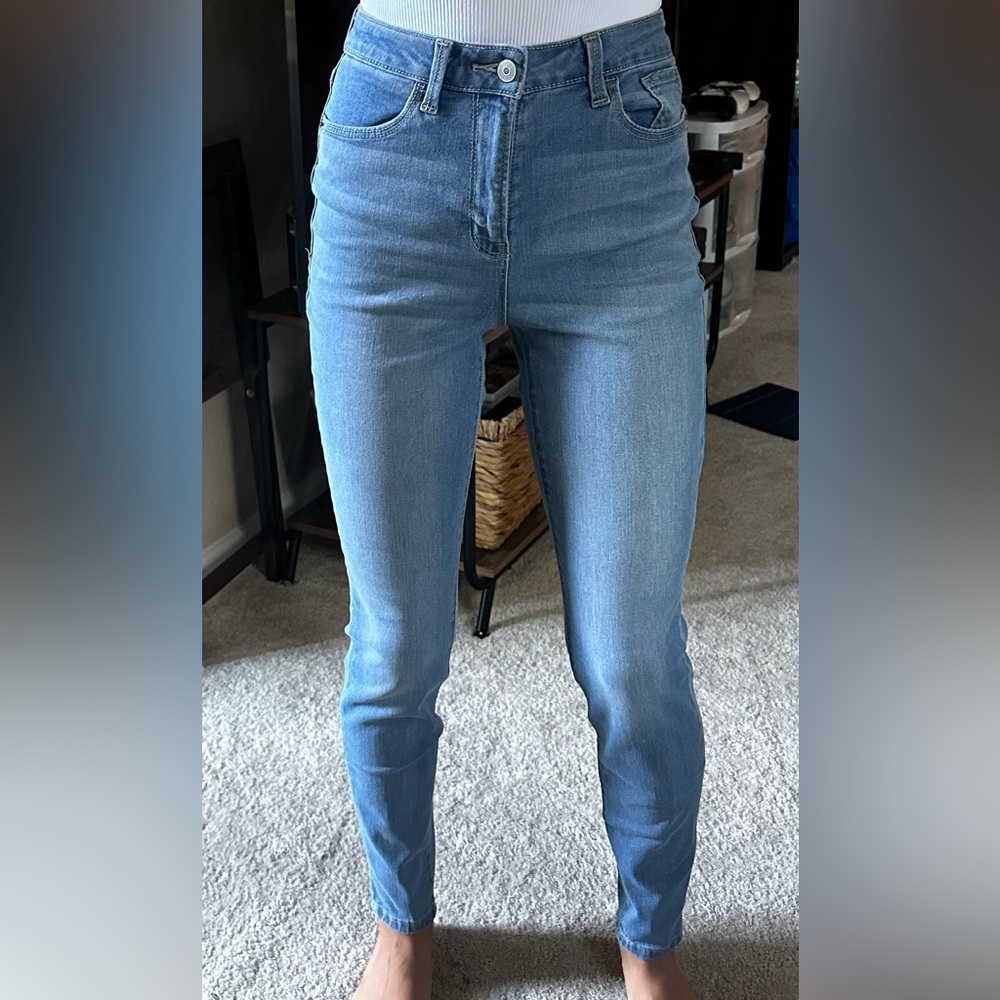 No boundary jeans